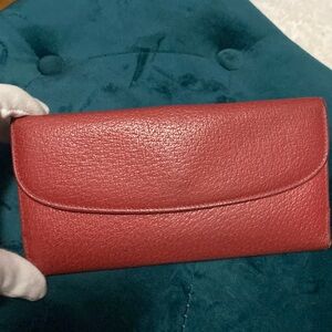 Red leather gucci wallet